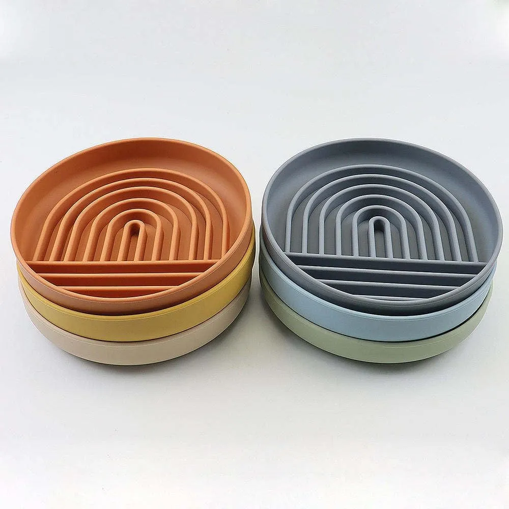 Food-Grade Silicone Pet Slow Feeder Bowl with Licking Mat, Anti-Choke Design for Dogs and Cats, Durable and Easy-to-Clean Feeding Bowl (Dark Grey)