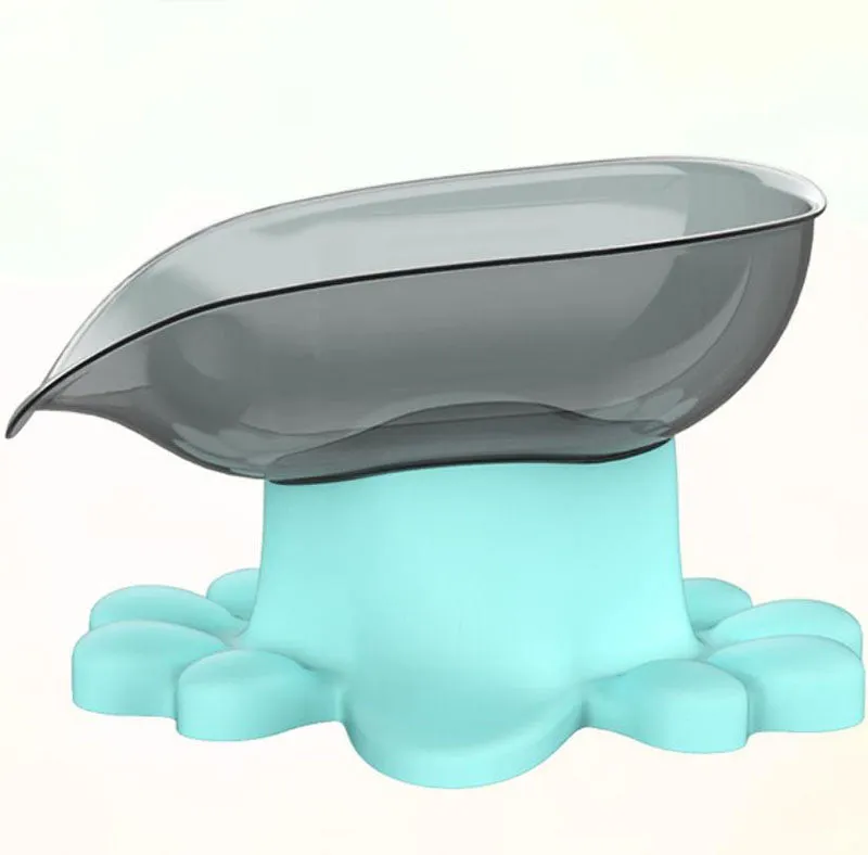 Pet feeder for large dogs